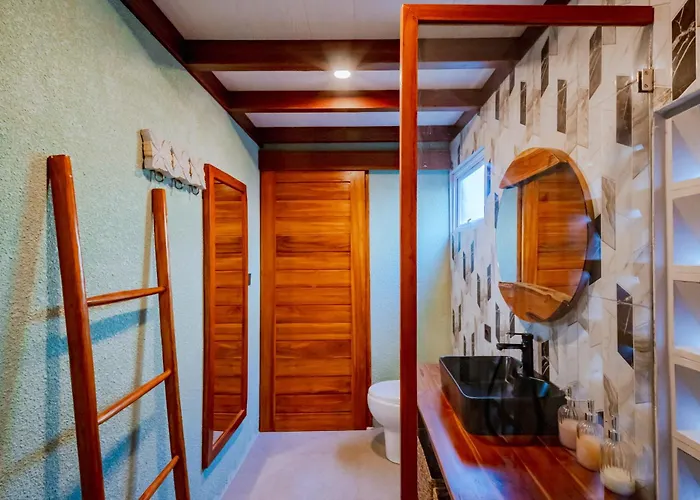Eywa Retreat Hotel 4*